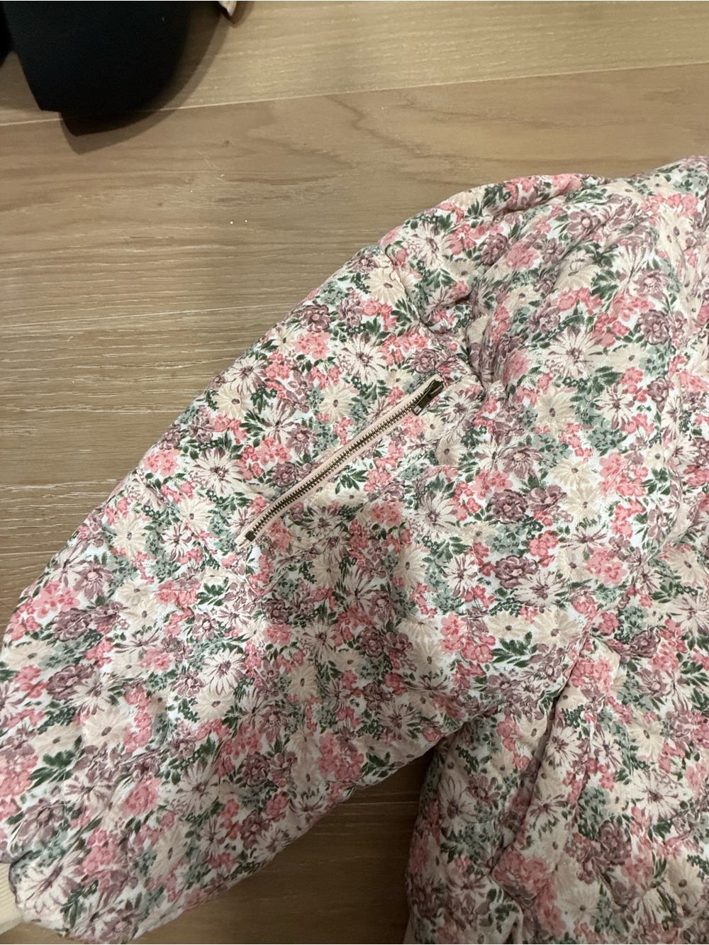 entro Pink Floral Quilted Bomber Jacket - Picture 2 of 5